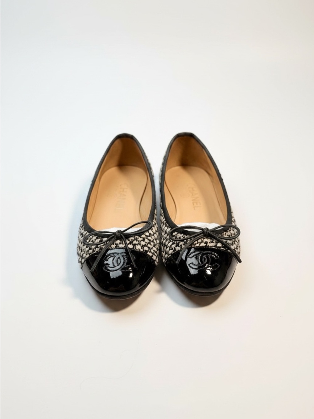 Chanel Tweed Ballet Flats Black/Cream Shoes EU 36.5 - Picture 4 of 11